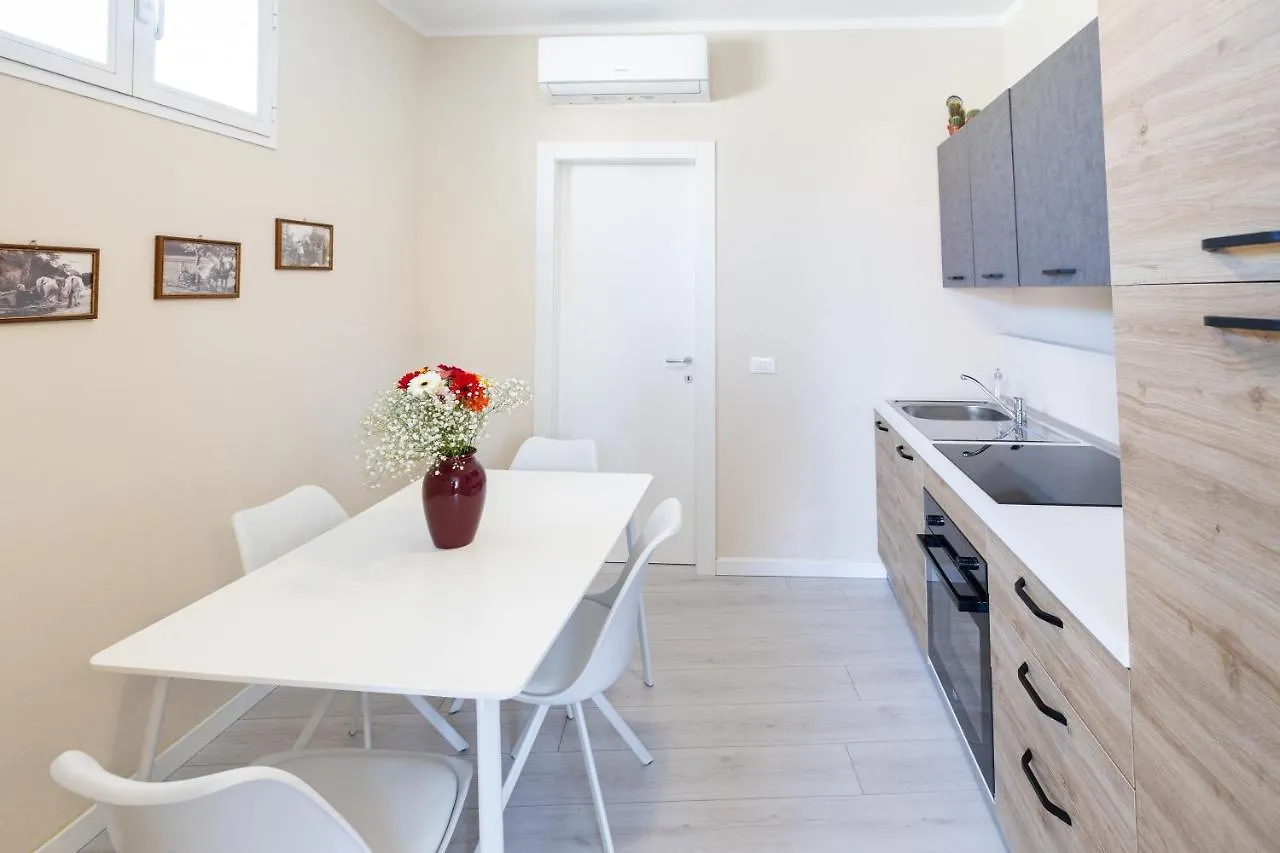Apartment Appartamento Terrazza Cavour Brescia Italy